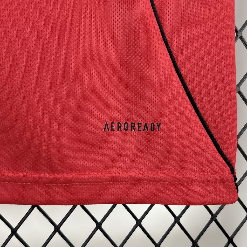 Manchester United 2025/26 Home Jersey